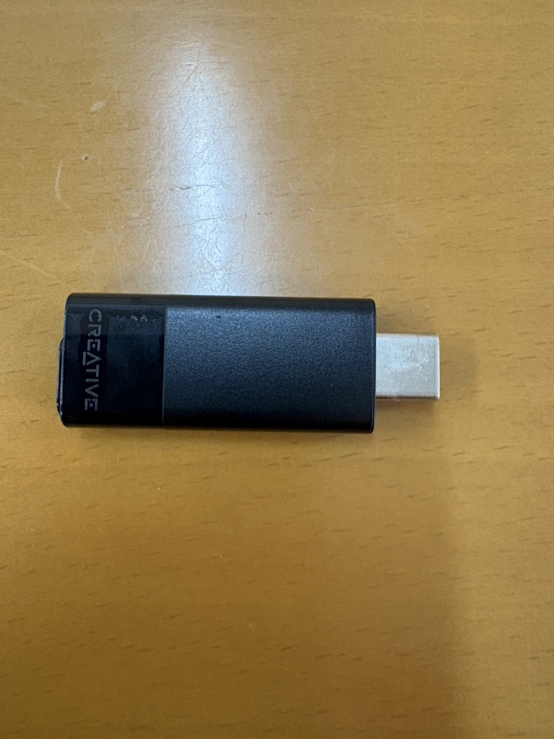 Sound Blaster GH7付属のUSB-Cトランスミッター